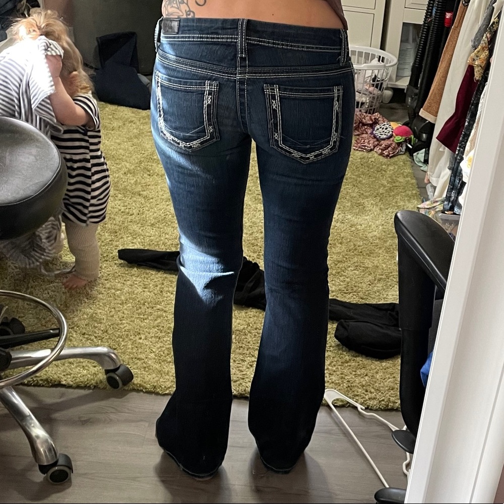 Daytrip- Leo Bootcut, dark denim 28L Low rise